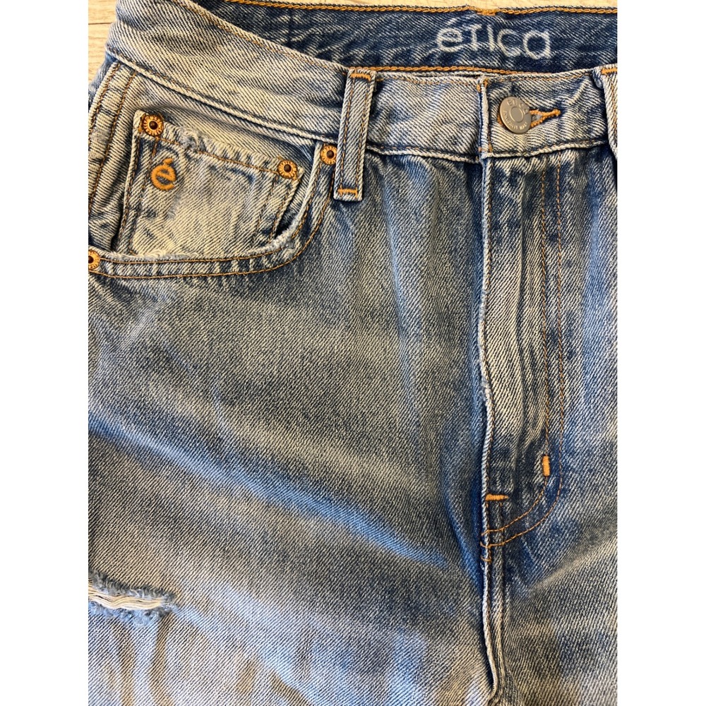Erica Distressed‎ Flare Jeans Raw Hem Light Wash Denim Women's Size 26